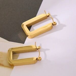 New 18k Gold Plated Chunky Squared Hoop Earrings